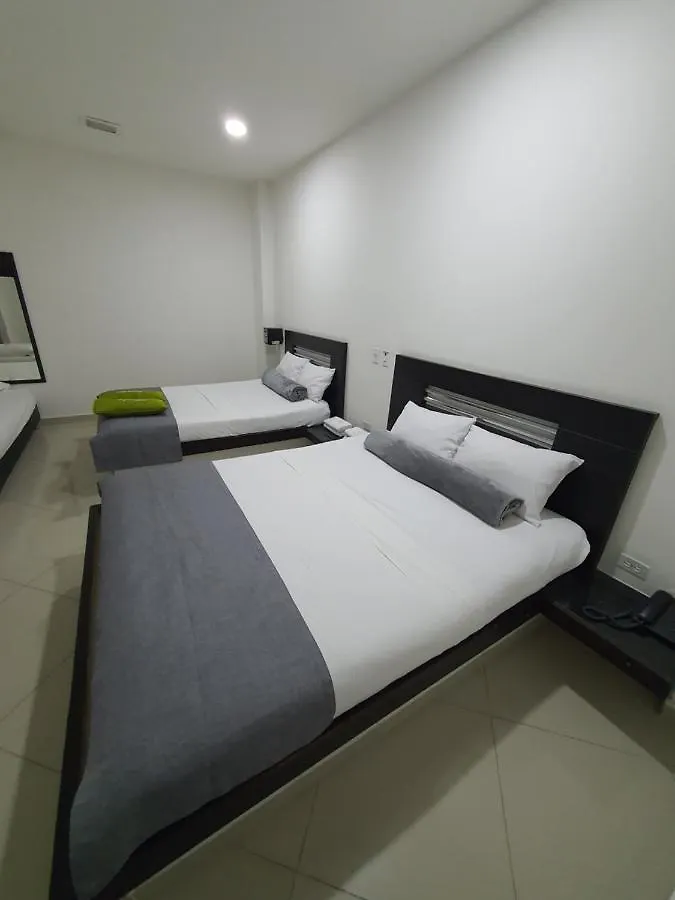 Hotel Laureles Park Medellín 3*,  Colombia