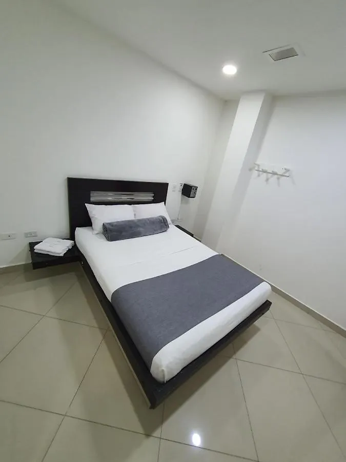 ***  Hotel Laureles Park Medellín Colombia